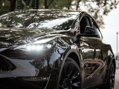 -TESLA 特斯拉(深圳观澜特斯拉直营钣喷中心)