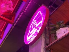 -喜鹊音乐酒馆(西街店)