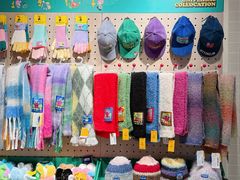 -燕莎奥特莱斯购物中心