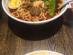 -张氏宽窄巷成都名小吃(茂业百货华强北店)