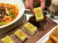 -清真·卡德尔大叔新疆主题餐厅(龙汇路店)