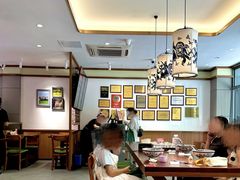 -鑫花溪牛肉米粉(广电传媒店)