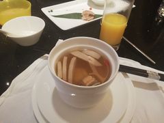 南国椰子炖鸡汤-铭轩中餐厅·海南菜·粤菜(亚龙湾瑞吉店)