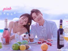 -爱我旅拍婚纱摄影(大理店)