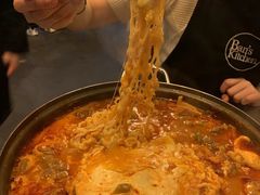 辛拉面-MI WU FACTORY米屋美食工厂餐厅(绿地店)