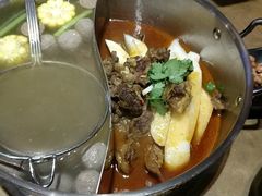 -左庭右院鲜牛肉火锅(金山万达店)