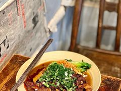 板凳面-方铲铲·成都板凳面(滨江银泰店)