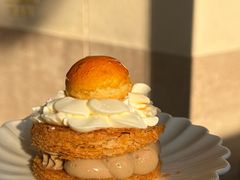 -VERIE BAKEHOUSE