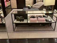 -CHANEL(恒隆广场店)
