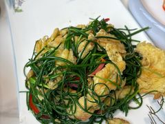-三江源美食城