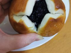 -沁屋面包店(人民东路店)