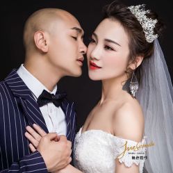 点击看大图 -角色婚纱摄影(中心店)