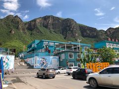 -百里峡七彩艺术小镇