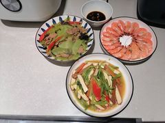 -爱的果实月嫂育婴师(世纪东方店)