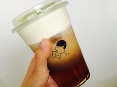 金凤茶王-喜茶(上海兴业太古汇店)