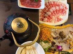 -滇釜火锅·能喝汤的火锅(车公庄店)