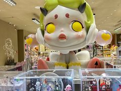 -泡泡玛特POPMART(蓝色港湾店)