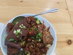 -黔江鸡杂•剁椒卤肉饭(蟠龙小学店)