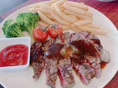 -WOLFGANG PUCK KITCHEN & BAR(迪士尼小镇店)