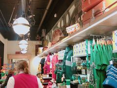 -九又四分之三站台哈利波特商店