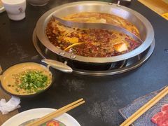 -沸炉重庆老火锅(军事博物馆店)