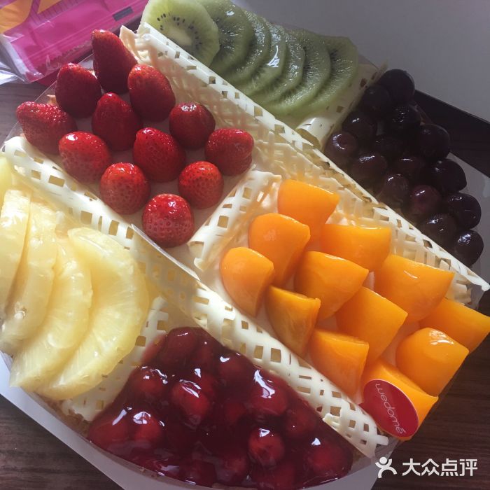 味多美(金台路店)缤纷盛果蛋糕图片