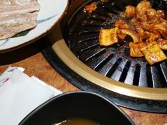 -炼火烤肉店