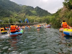 -龙井峡漂流