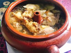 汽锅鸡-小厨子私房菜·云南美食店