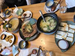 -山茶云南菜(永安里店)