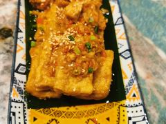 蒜香包浆豆腐-浩海火燒雲傣家菜(芮欧百货店)