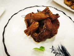 -梅龙镇酒家(南京西路总店)