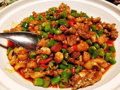 香辣紫苏牛蛙-凤凰湘语·海派湘菜(浦东旗舰店)