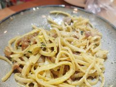 奶油培根意面-HELLO 27 意面·沙拉·帕尼尼