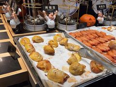 -雍容荟帝王蟹活龙虾展台自助(IFS黑金店)