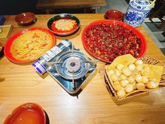-先启半步颠小酒馆(常熟万达广场店)