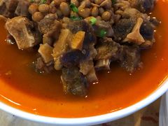 黄豆炖猪蹄-九头鸟酒家(东高地店)