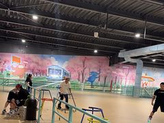 -极限PLAY运动娱乐新世界·团建派对潮玩休闲馆·室内蹦极高空游乐园