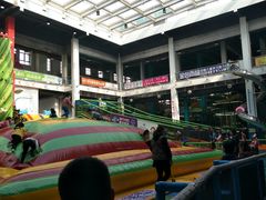 -蒙特利亲子乐园