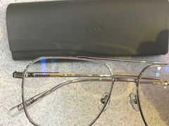 -爱视眸Eyeblling眼镜·依视路·蔡司镜片折扣店(百联南方商城购物中心)