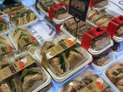 -巴黎贝甜(大宁国际商业广场店)