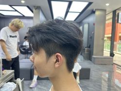 -米可造型烫发染发