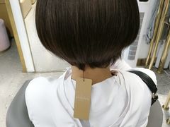 -LAQUEEN 时尚健康假发(万象城总店)