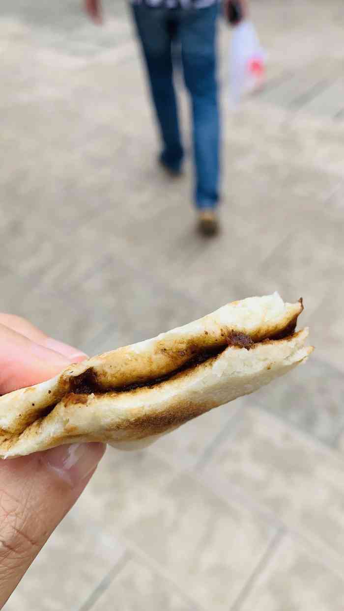 眼镜粑粑-"去过一次官渡古镇 但是没找到这家 买的别.