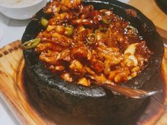 石锅牛蛙-津菜宋记老房子(鼓楼店)