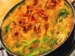 -喇喇排骨火锅·传统韩式脊骨汤(望京西园总店)