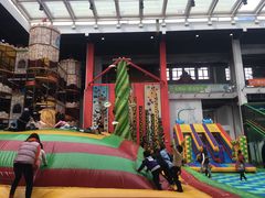 -蒙特利亲子乐园