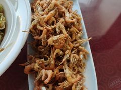 -雪湖煜辰鱼头老店(雪野湖店)
