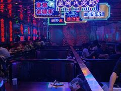 -钳真多钓虾馆·小龙虾海鲜烧烤(九六广场店)