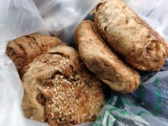 芝麻烧饼-老回回小吃(百万庄店)